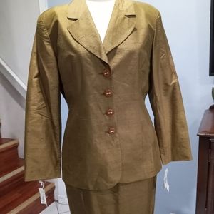Jones New York skirt suit size 12